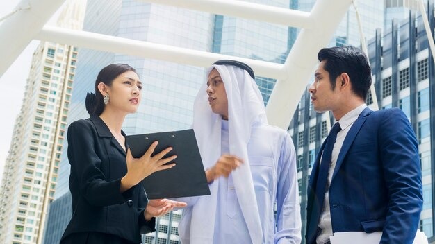 Avoid Setup Headaches: Abu Dhabi Company Formation Consultants
